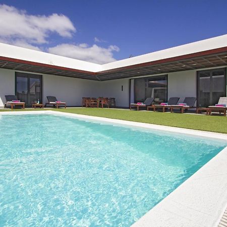Luxury Los Mojones Villa Short Walk To Old Town Private Heated Pool Villa Los Mojones Angie Puerto Del Carmen Tías Esterno foto