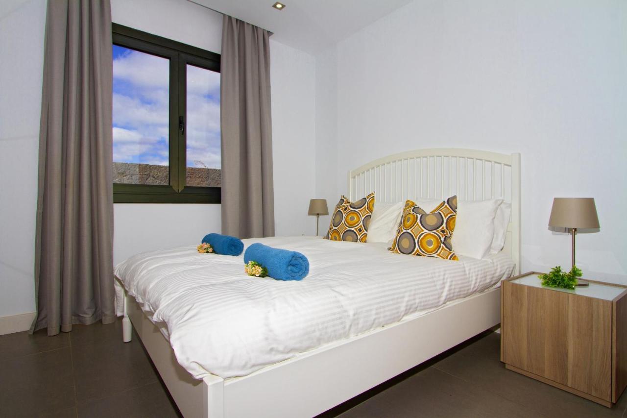 Luxury Los Mojones Villa Short Walk To Old Town Private Heated Pool Villa Los Mojones Angie Puerto Del Carmen Tías Esterno foto